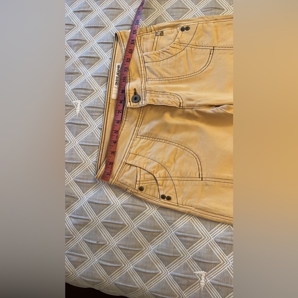 Y2k vintage DKNY Jeans cropped in Beige size 4 - Picture 10 of 11